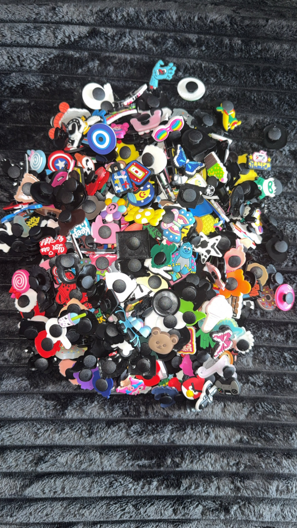 Charm Me Up – 10-Piece Shoe Charm Pack