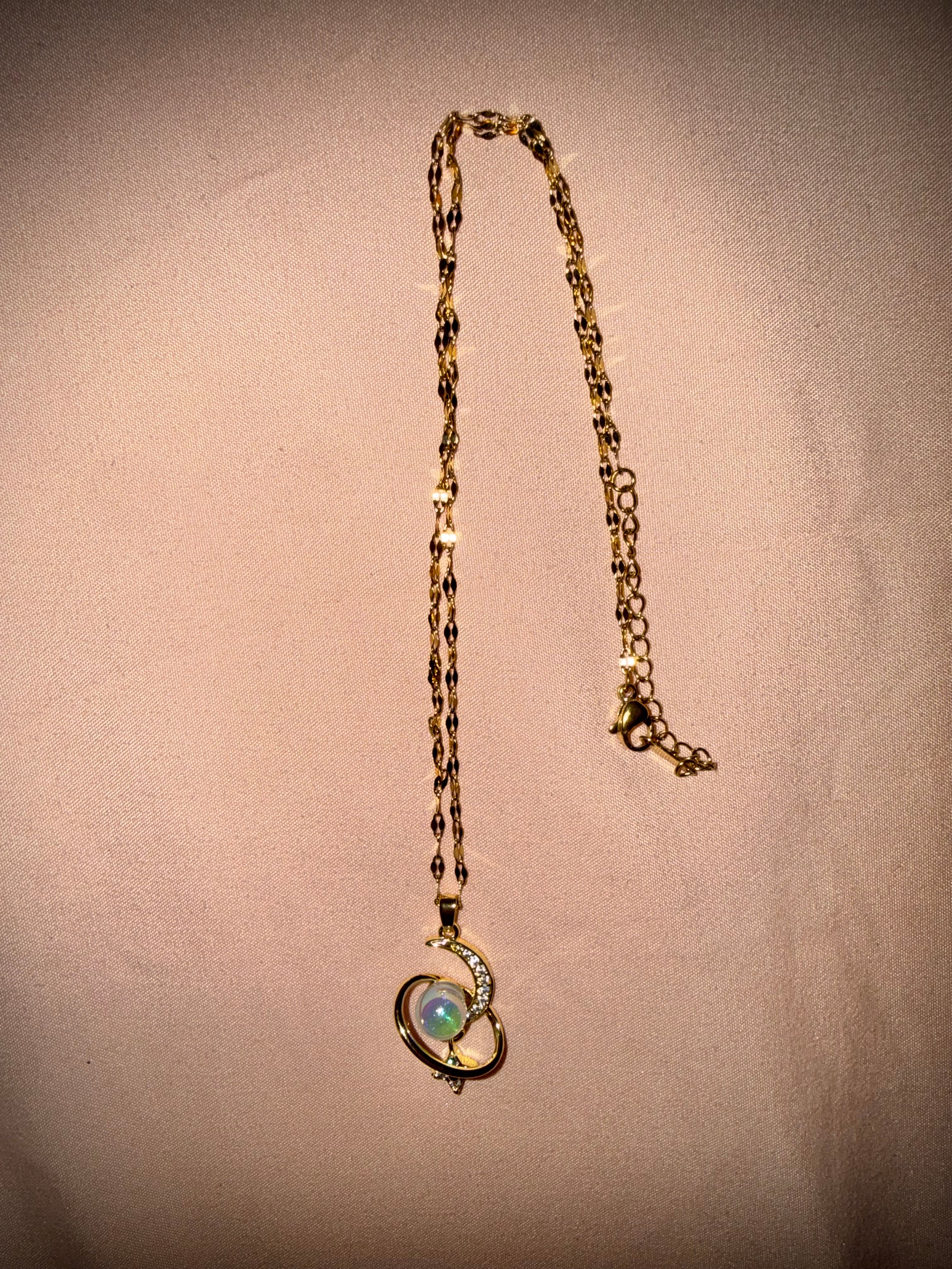 Star Planet Pendant Necklace 🌟