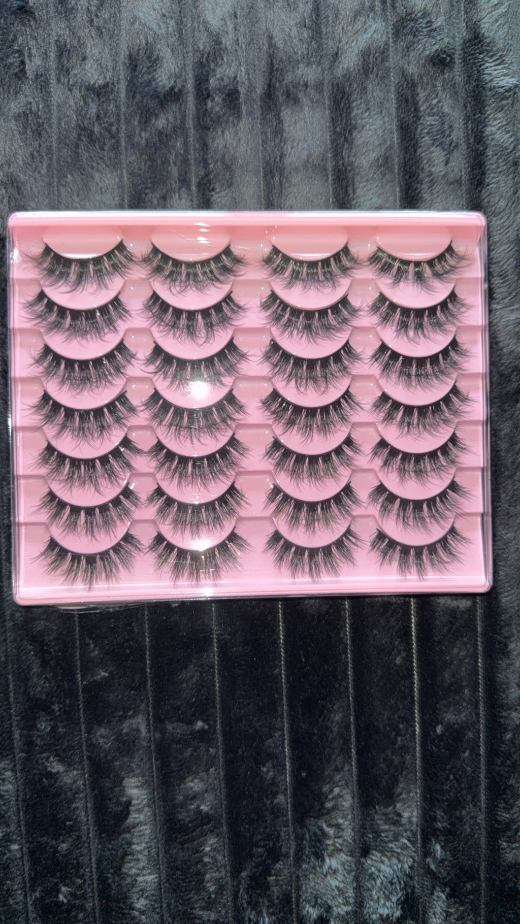 Flirt Alert – 14 Pair Lash Set