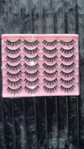 Flirt Alert – 14 Pair Lash Set