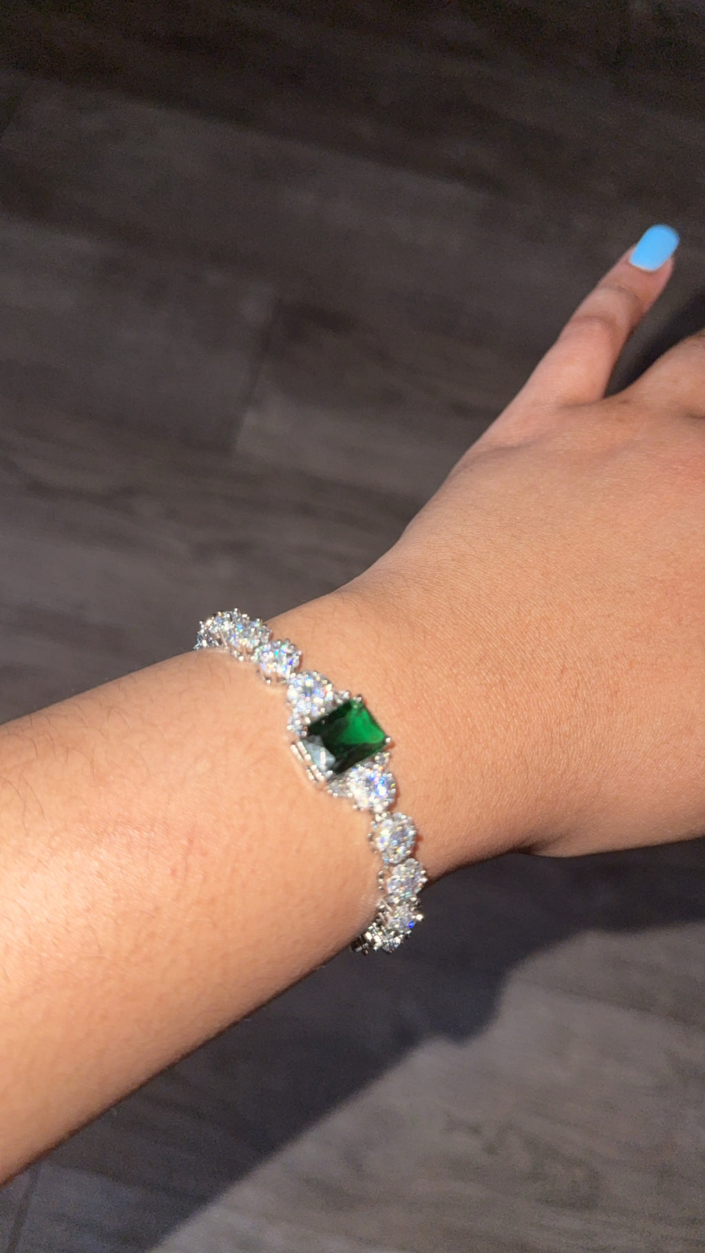 Hidden Gem Bracelet 💚✨🌺