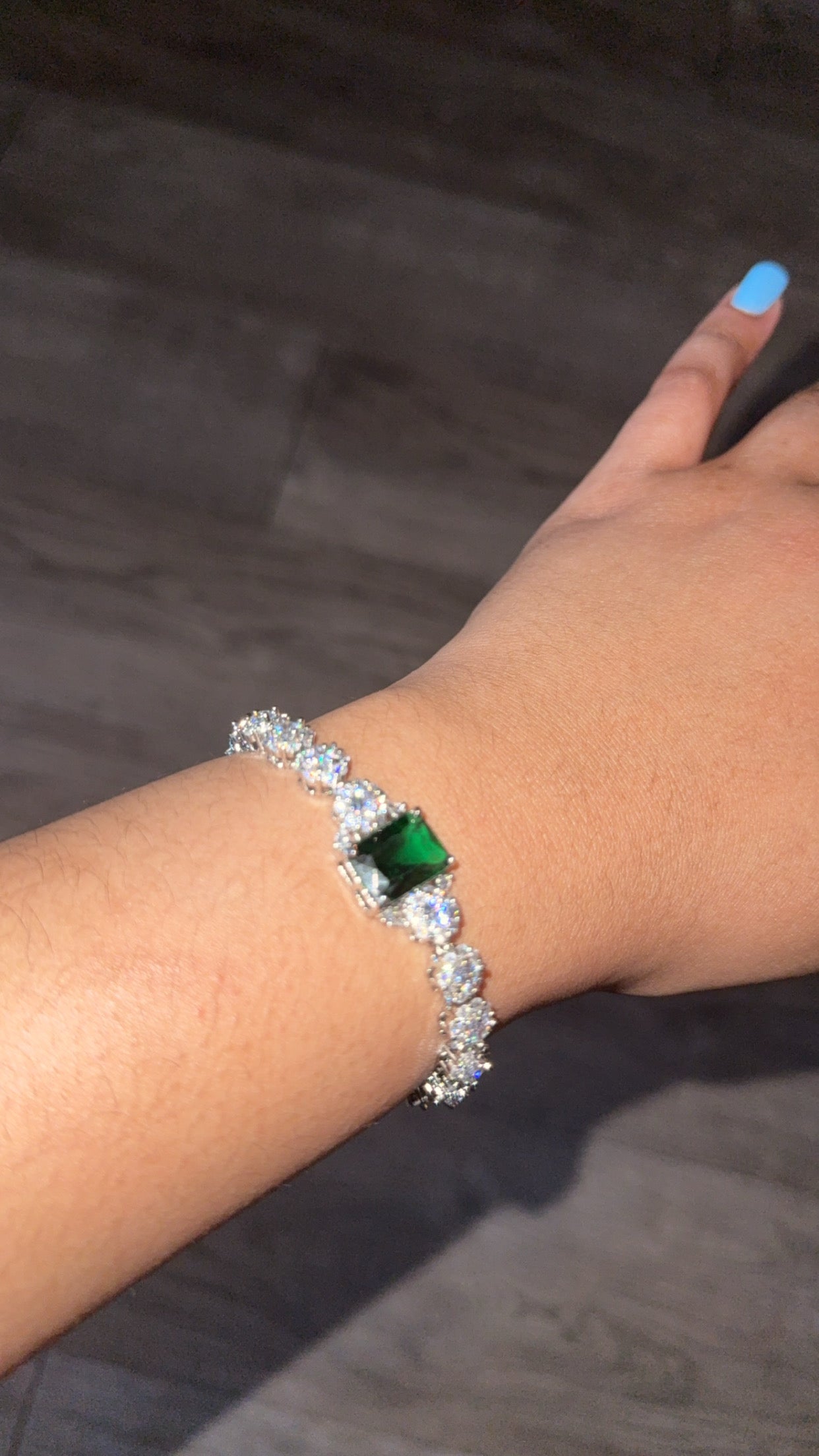 Hidden Gem Bracelet 💚✨🌺