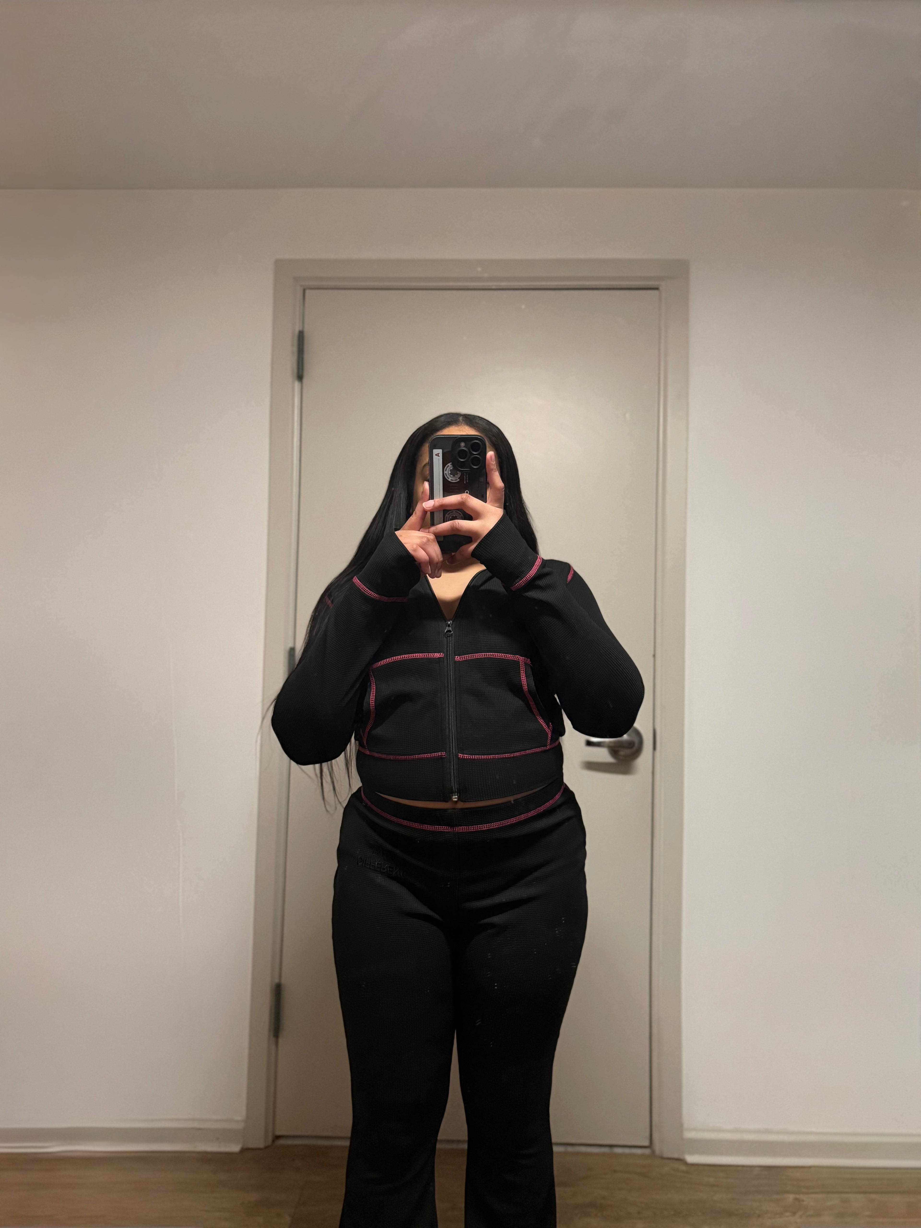 Thaflavordifferent Fitted Two Piece Set- Body Contour Fit