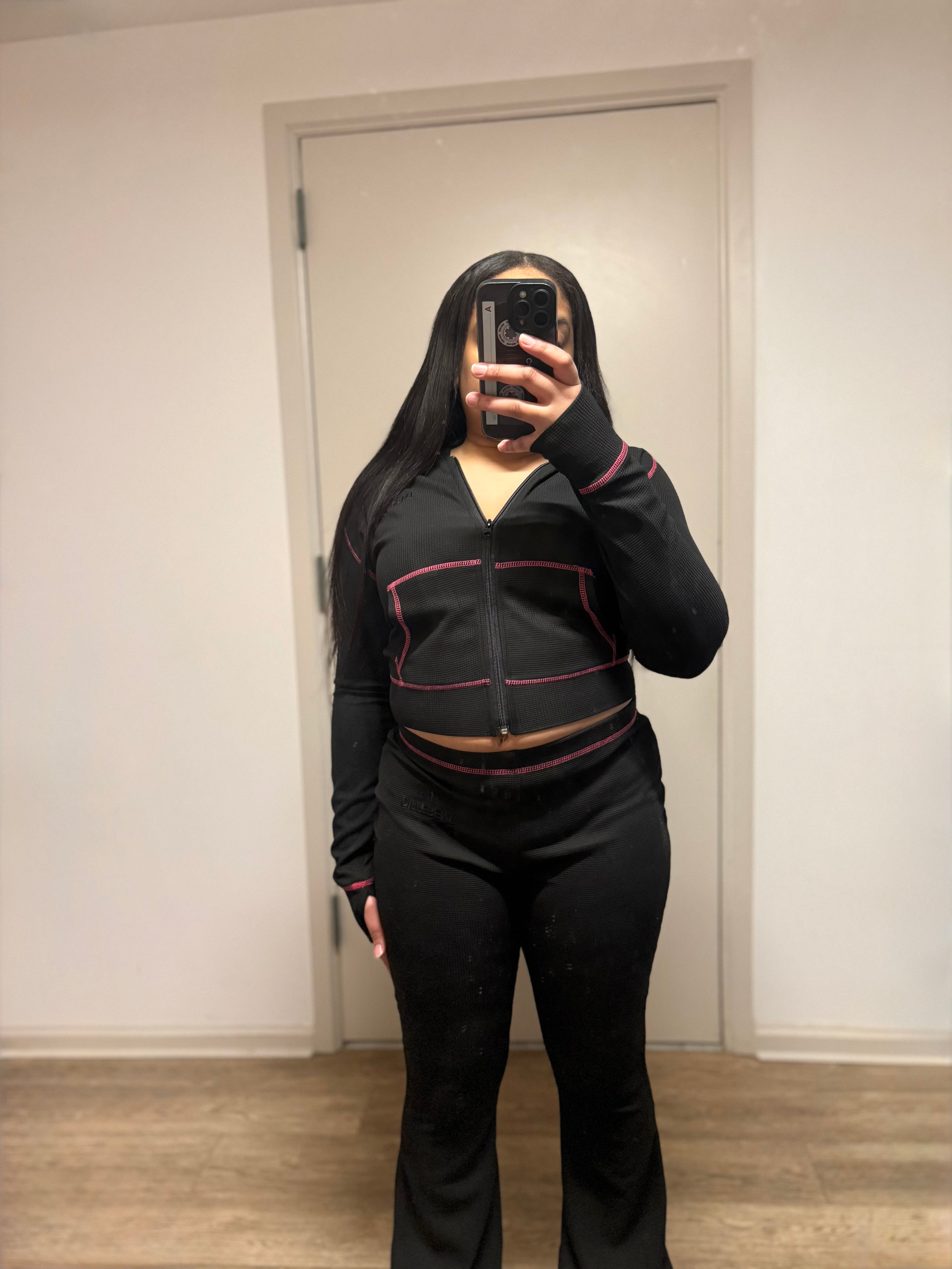 Thaflavordifferent Fitted Two Piece Set- Body Contour Fit