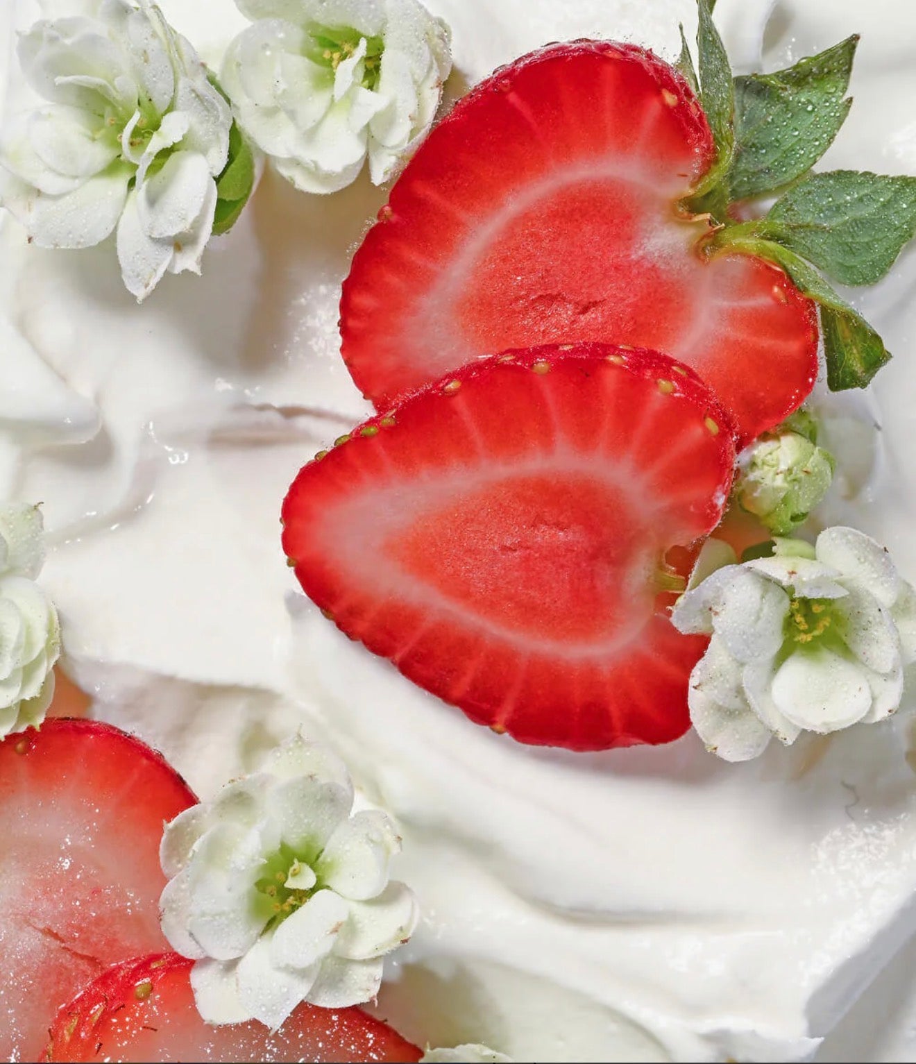 eos Body Lotion- Strawberry Dream🍓