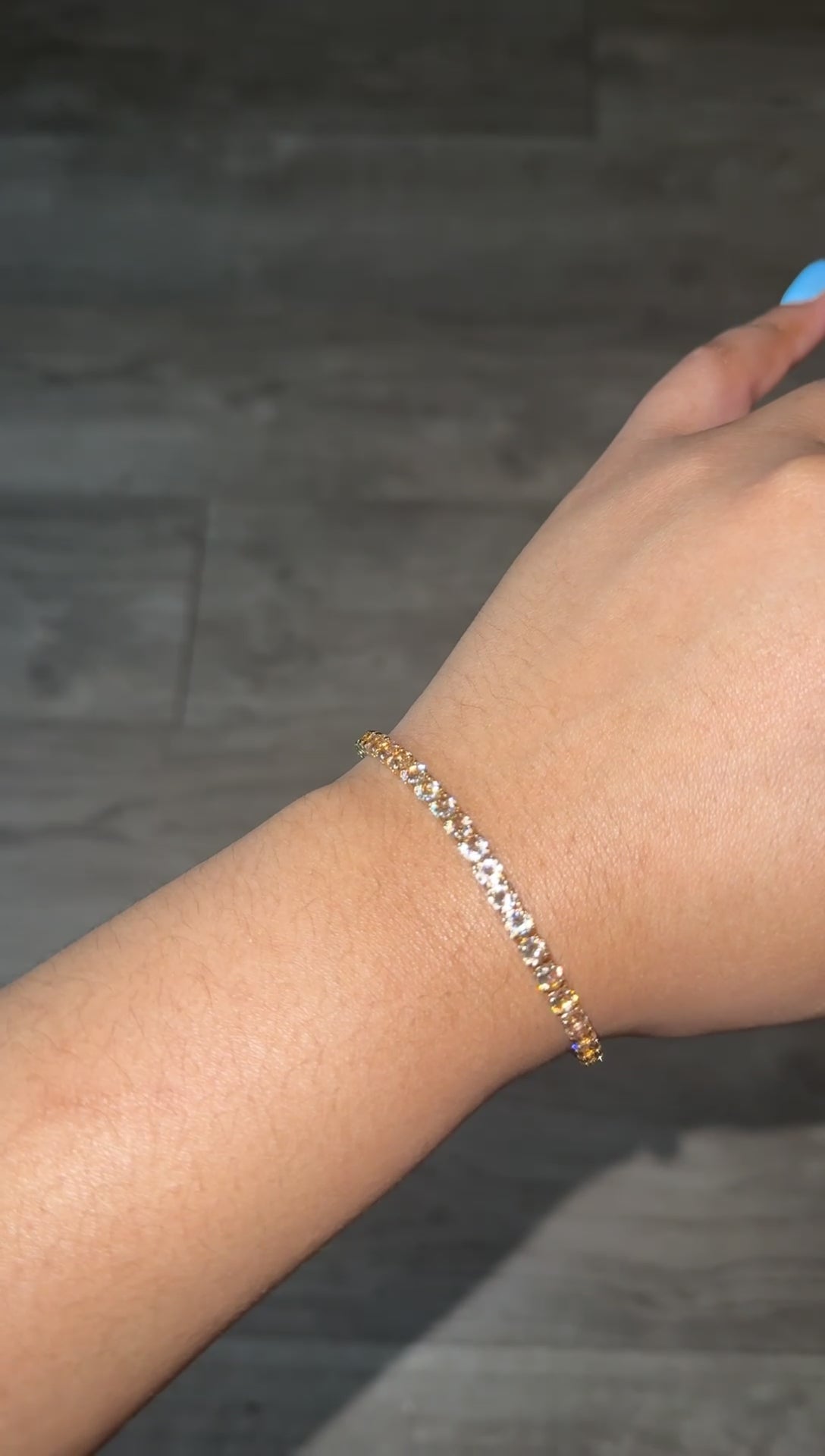 Champagne Tennis Bracelet 🍾